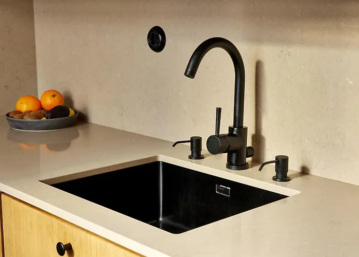 Design District Gem, Private Sauna Huoneisto *